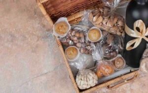 Panier garni local à prix spécial / Local gift basket at a special price
